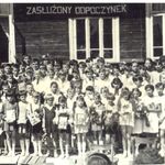 Ilustracja do artykułu uczniowie szkoły podstawowej w Suchowoli 1967.jpg